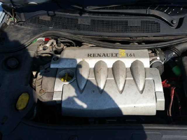 RENAULT MEGANE II двигатель 1.6 16V 113KM