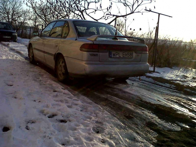 Двигатель Subaru Legacy 2.5