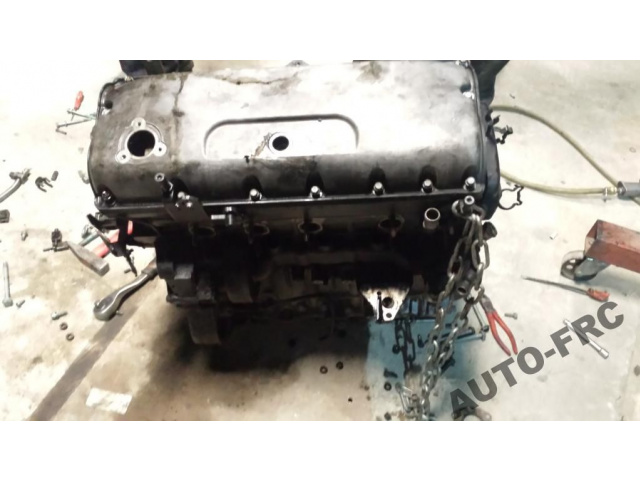 VW TOUAREG двигатель голый BAC 2.5 TDI поврежденный