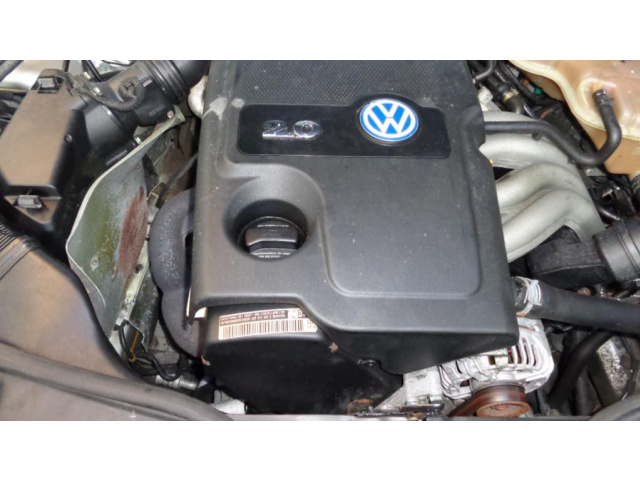 Двигатель VW PASSAT GOLF AUDI SKODA 2.0 AZM W машине