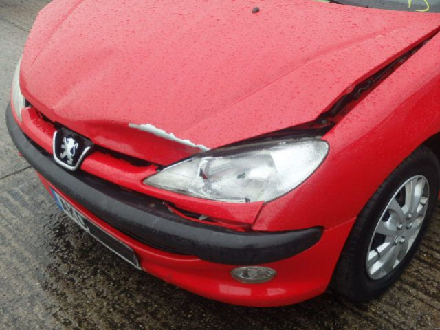 Двигатель в сборе 2.0HDI Peugeot 206 03г.