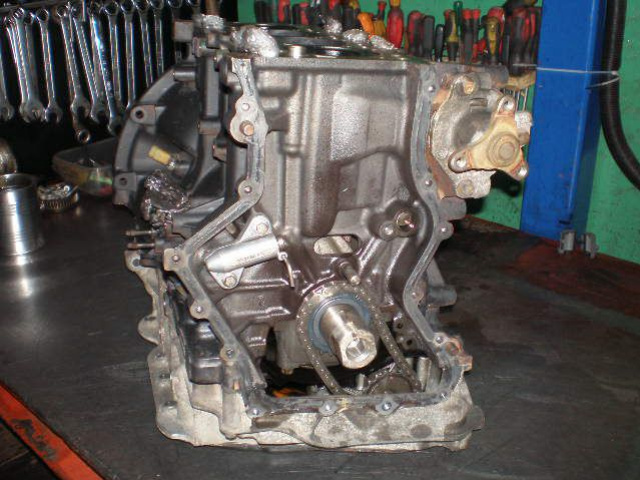 Двигатель шортблок (блок) 2, 0 CDTI OPEL VIVARO M9R 780