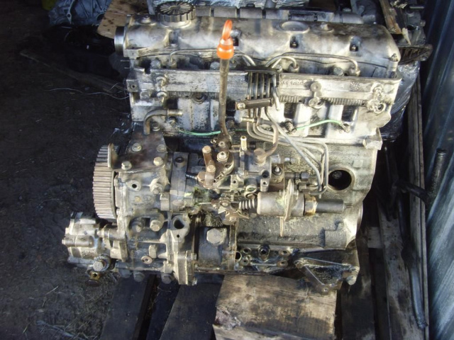 Двигатель 2.5 D renault master 1999 год z навесным оборудованием