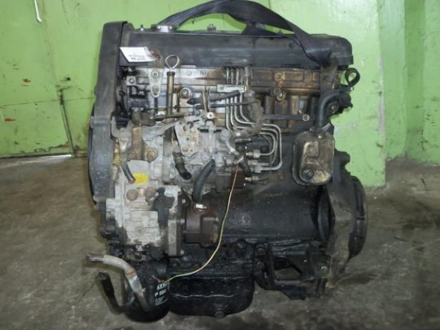 Двигатель z насос в сборе Renault Trafic 2.5 D -97