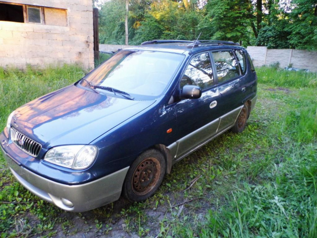 Kia Carens 2001г.. 1.8 16v двигатель В отличном состоянии