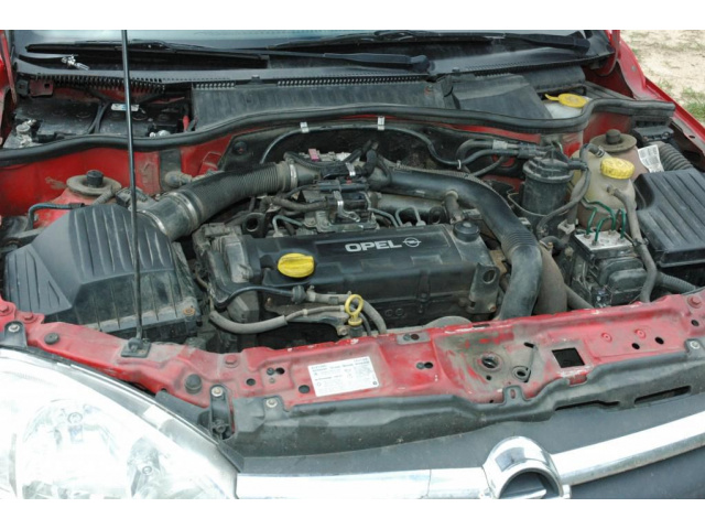 Двигатель коробка передач 1, 7 DTI Opel CORSA C Astra H отличное