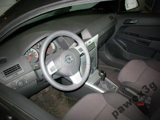 Двигатель 1.7 CDTI OPEL ASTRA III H в сборе