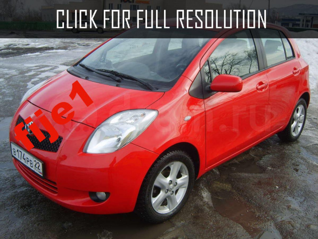 Toyota yaris, 2008/09 двигатель 1.3 все запчасти