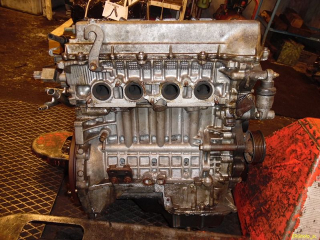 Двигатель E1Z-T72 95kW Toyota Avensis II T25 1.8 VVTi