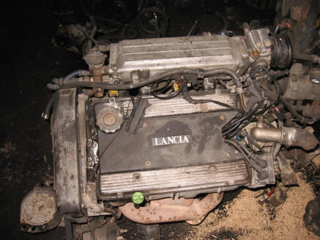 Двигатель lancia delta 1.8 год 1997