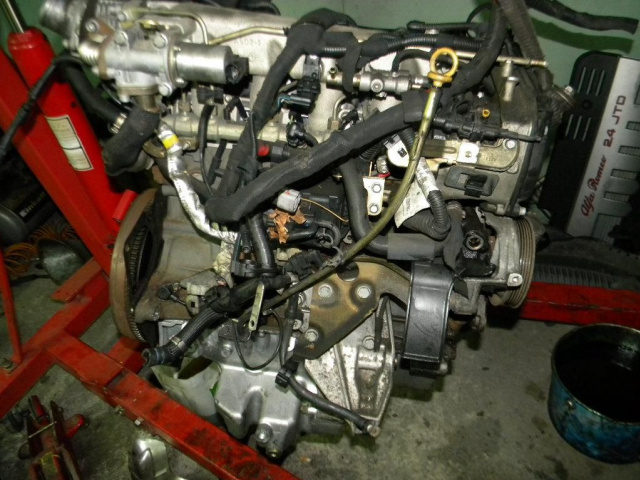Alfa romeo 156 166 двигатель 2.4 jtd 140 km 01г.