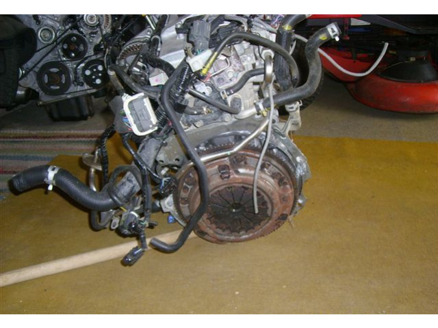 Двигатель kompletmy Mazda 2 2010 год 1, 3 бензин