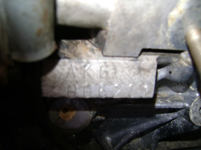 Двигатель Audi A8 D2 4.2 B AKG 97г.