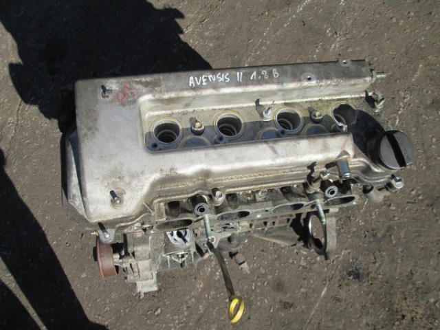 Двигатель без навесного оборудования голый TOYOTA AVENSIS II T25 1.8 VVTI