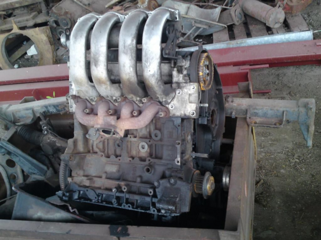 Двигатель 2.5D PEUGEOT BOXER r.94 (двигатель поврежденный)