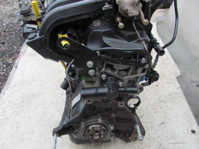 Двигатель голый 1.2 16V D4F D740 RENAULT MODUS CLIO
