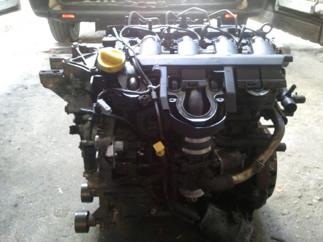 Renault master двигатель 2.5 dci 120KM