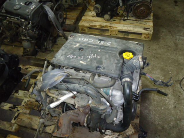 Двигатель в сборе Chrysler Voyager 2.5 CRD 02г.