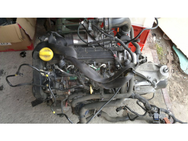 Renault Twingo II двигатель 1.5DCI в сборе