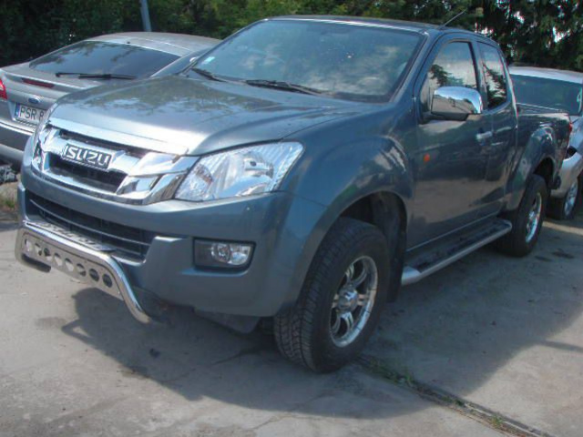 В сборе двигатель 2012 год ISUZU D-MAX