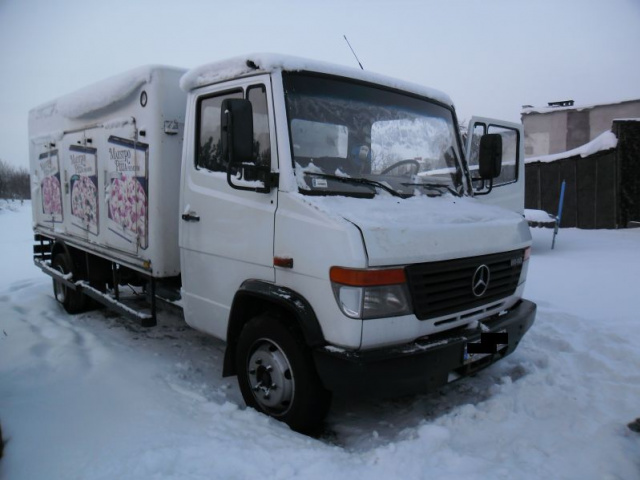 Двигатель в сборе Mercedes Vario 814