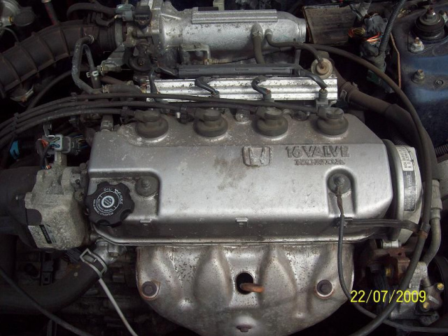 Двигатель 1, 4 B is 16 V HONDA CIVIC 96 год GWARACJA