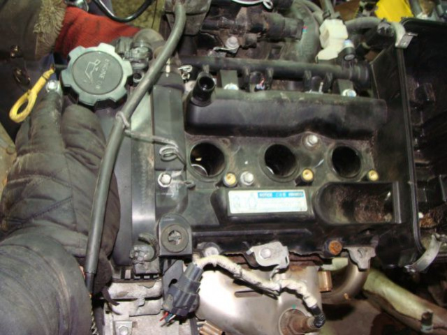 1.0 1KR двигатель Toyota Aygo Yaris Citroen C1 107