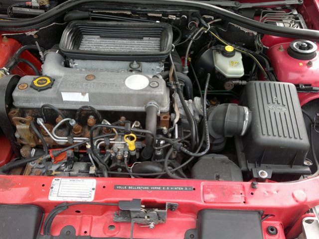 Двигатель Ford Escort 1, 8 TD 134tyskm w машине