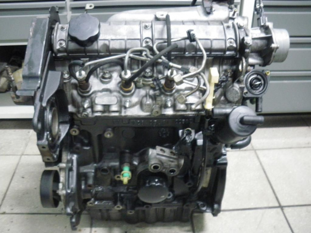 CARISMA 96-00 VOLVO V40 S40 двигатель 1.9 TD гарантия