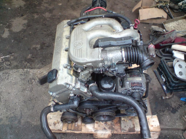 Двигатель BMW E36 1.8 8V 318i отличное состояние WROCLAW