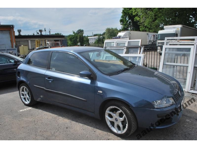 Двигатель Fiat Stilo 1.8 16V все запчасти 2002