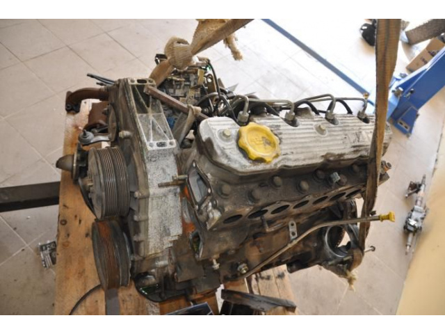 Land Rover Discovery двигатель 2.5tdi пробег 40tys