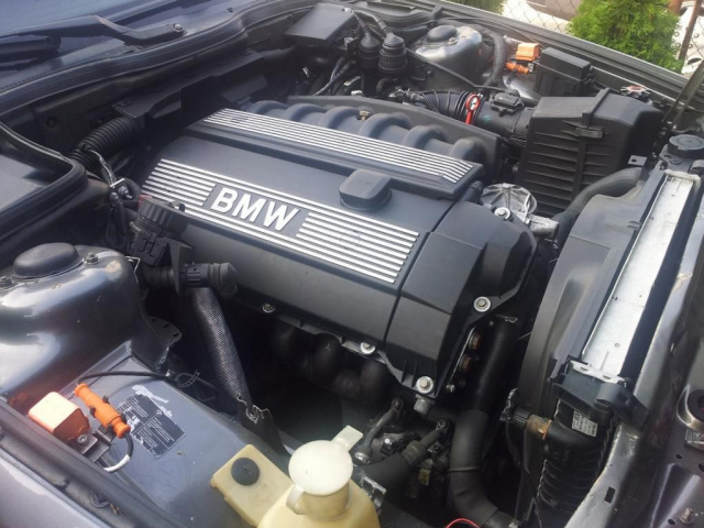 Двигатель BMW M52B28 E36 E39 E38 в сборе коробка передач 2.8