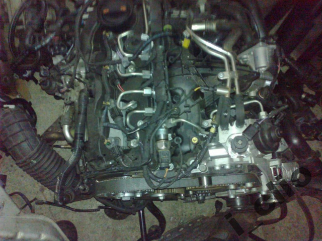 AUDI A4 A5 Q5 2.0TDI CGL двигатель