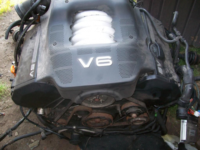 Двигатель AUDI A6 2.8 в сборе