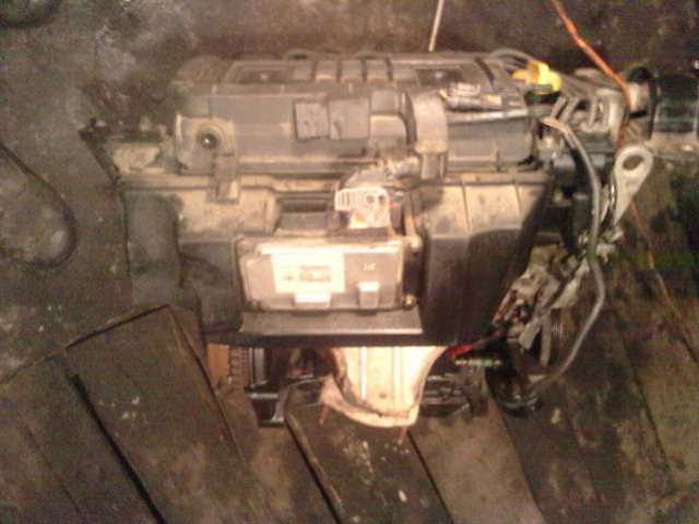 Двигатель renault clio kangoo 1.2 16v D4F 7701722584