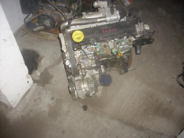 Двигатель Renault CLIO III, TWINGO 1, 5 DCI