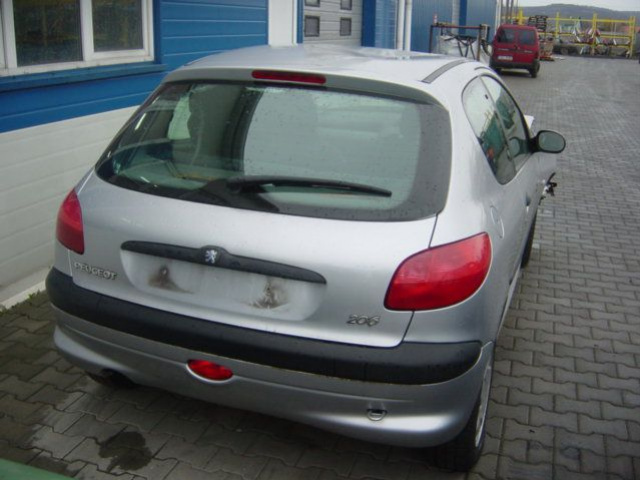 PEUGEOT 206 - двигатель 1.1(HFZ 60KM)