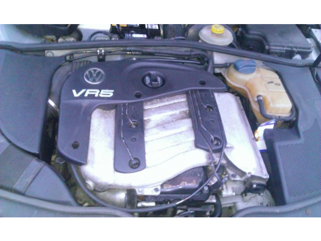 Двигатель VW Passat B5 2.3 V5 AGZ