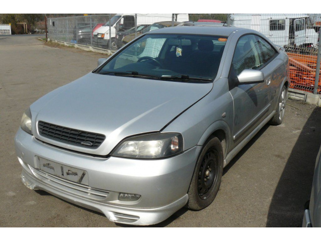 Двигатель 1, 8 B OPEL ASTRA II G 00г..