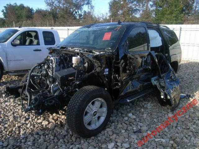 Chevrolet Tahoe Suburban Avalanche двигатель 5, 3 2009