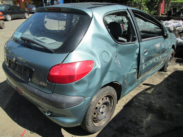 Peugeot 206 1.9D на запчасти двигатель коробка передач itp