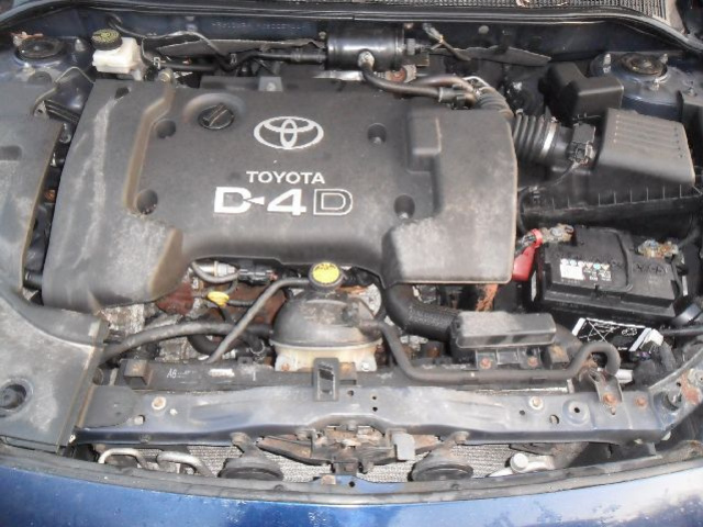 TOYOTA AVENSIS 03-06 2.0 D-4D D4D двигатель// ODPALA