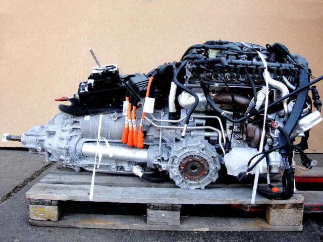 AUDI Q5 A4 A5 2.0 TFSI двигатель в сборе CHJ 2013