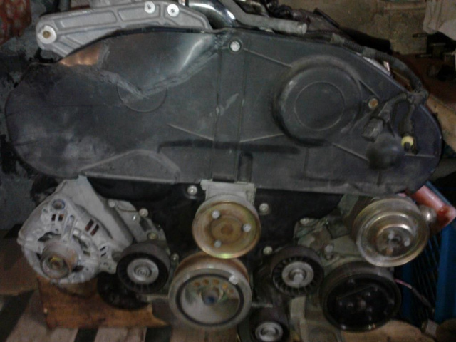 Двигатель 2.5 V6 ALFA ROMEO 156 2004 r