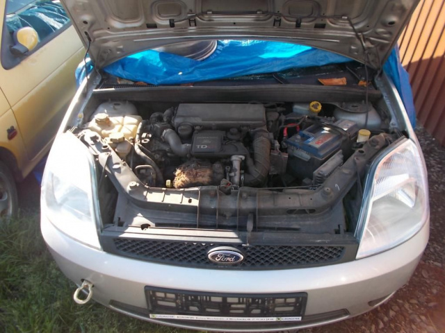 FORD FIESTA 2004 1.4TDCI двигатель/без навесного оборудования