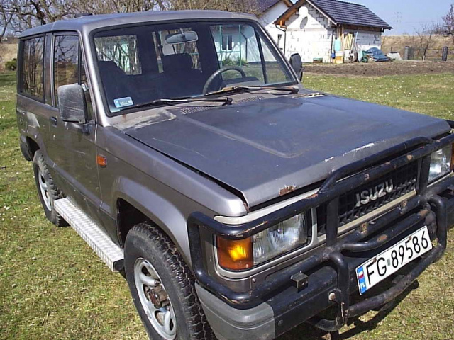 Isuzu Trooper 89r. 2, 6i двигатель glowica коробка передач