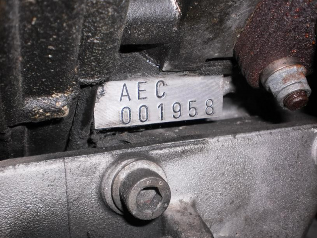 Двигатель AUDI S6 4.2 V8 AEC 95 год 290KM 184tkm