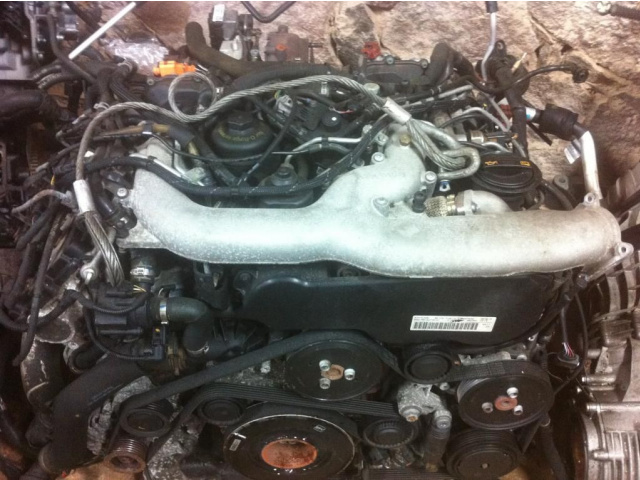 Двигатель AUDI Q5 A4 B8 3.0 TDi CCW голый