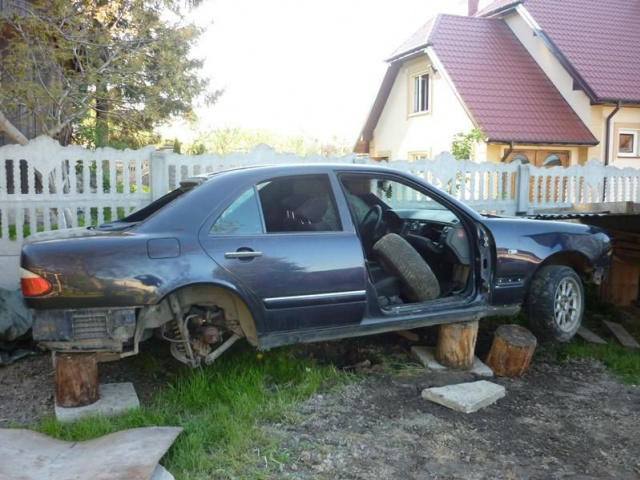 MERCEDES E320 W210 двигатель 3.2 V6 97'